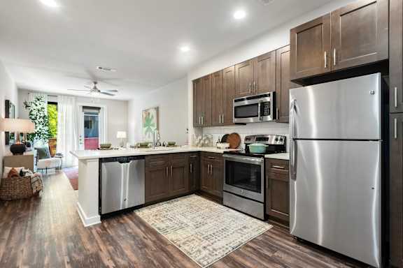 Austin, TX Luxury Apartments | Amenities | Lamar Union